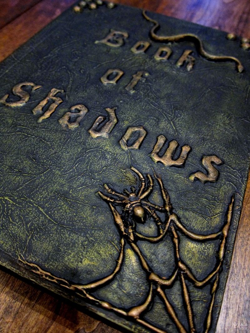 The Book of Shadows | DIY Halloween Spells and Potions prop | DIY spell book | How to make realistic spell book for Halloween | Upcycled and Repurposed Halloween decor | #TheNavagePatch #Upcycle #Repurposed #halloweendecorations #halloween #easydiy #DIY #halloweenparty #halloweencrafts #HarryPotter |TheNavagePatch.com