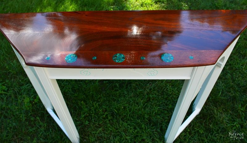 Turquoise Inlay Console – A Dining Table Upcycle | Console Table With Turquoise Inlay | Upcycled furniture | DIY stone inlay | Homemade chalk paint | How to inlay stone | #TheNavagePatch #diy #paintedfurniture #upcycled #woodworking #furnituremakeover #Turquoise | TheNavagePatch.com