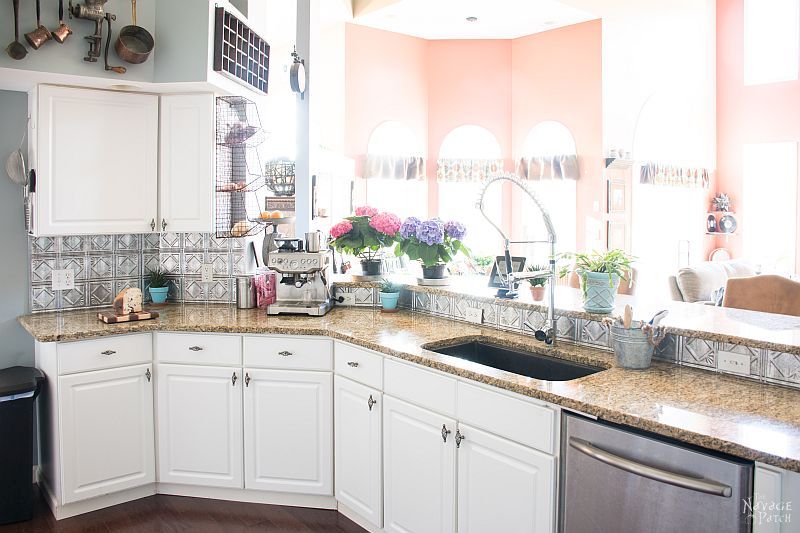 clean kitchen with uncluttered counterop