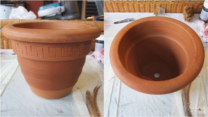 DIY flower pot makeover with homemade chalk paint | Painted, stenciled and distressed terracotta planters | Planter makeover with DIY chalk paint | Wet distressing method | #TheNavagePatch #DIY #Garden #Upcycle #ChalkPaint | Free paint color code | TheNavagePatch.com