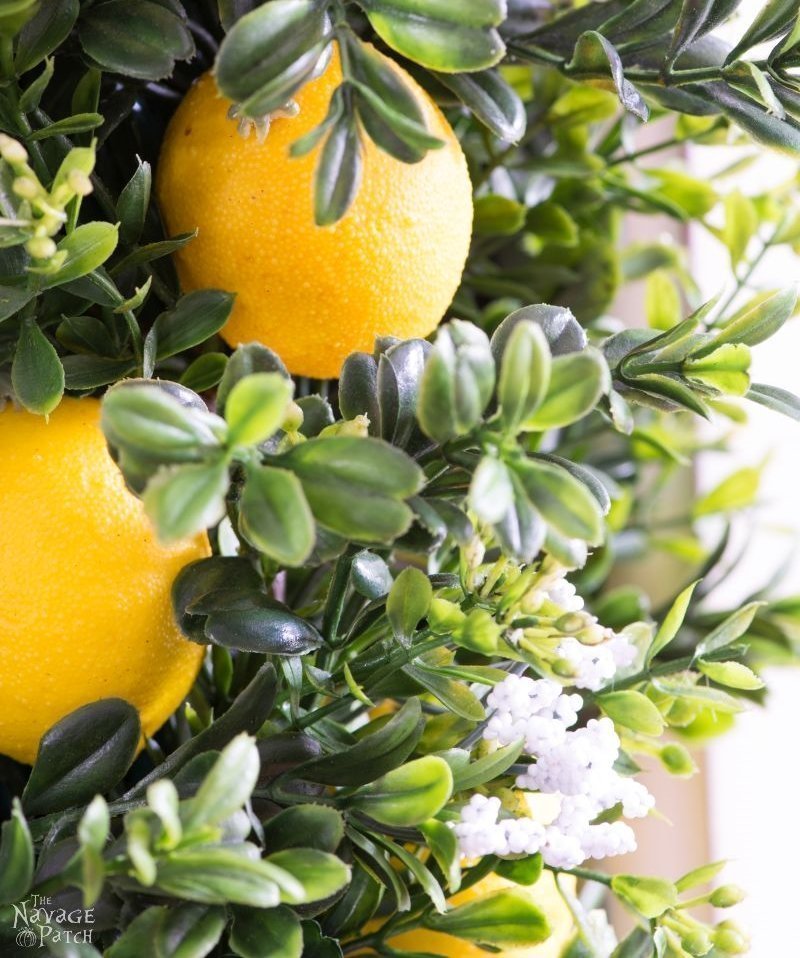 DIY Summer Lemon Wreath