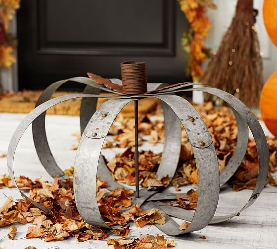 Metal on sale pumpkin decorations