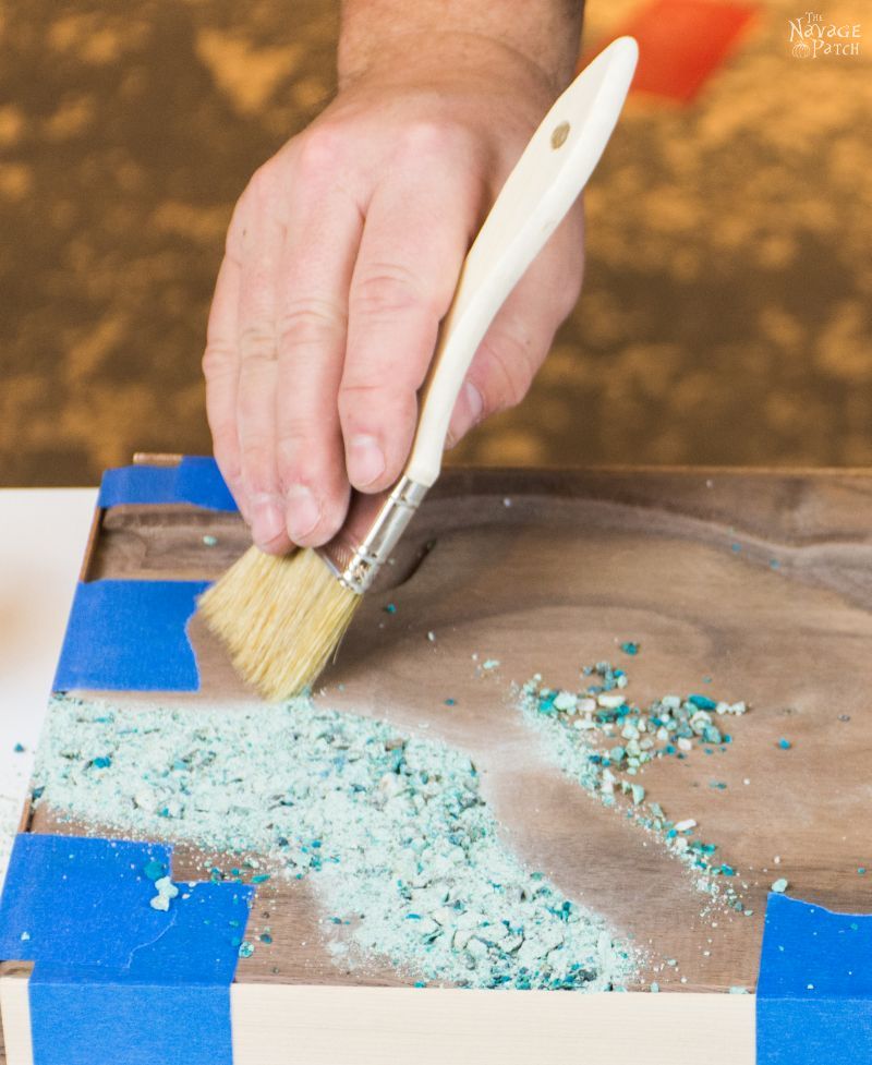 DIY Turquoise Inlay Cheese Board | Handmade cutting board | How to make a cutting board | How to inlay turquoise stone | How to crush turquoise for inlay | How to apply food safe varnish | #TheNavagePatch #diy #tutorial #cuttingboard #turquoise #kitchen #homedecor #DIYhomedecor #woodworking #easyentertaining #cheeseboardideas | TheNavagePatch.com