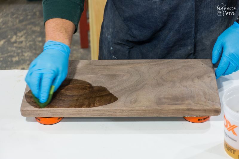 DIY Turquoise Inlay Cheese Board | Handmade cutting board | How to make a cutting board | How to inlay turquoise stone | How to crush turquoise for inlay | How to apply food safe varnish | #TheNavagePatch #diy #tutorial #cuttingboard #turquoise #kitchen #homedecor #DIYhomedecor #woodworking #easyentertaining #cheeseboardideas | TheNavagePatch.com