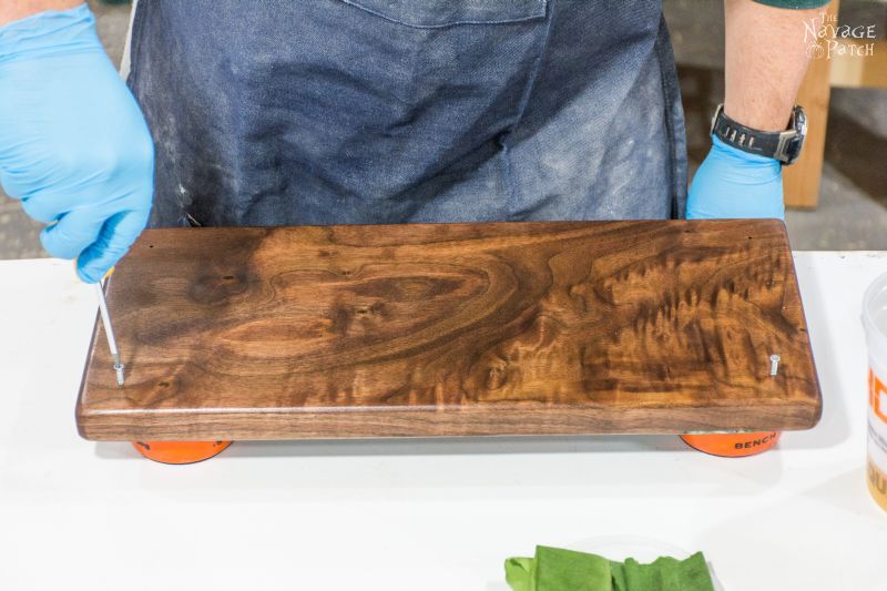 DIY Turquoise Inlay Cheese Board | Handmade cutting board | How to make a cutting board | How to inlay turquoise stone | How to crush turquoise for inlay | How to apply food safe varnish | #TheNavagePatch #diy #tutorial #cuttingboard #turquoise #kitchen #homedecor #DIYhomedecor #woodworking #easyentertaining #cheeseboardideas | TheNavagePatch.com