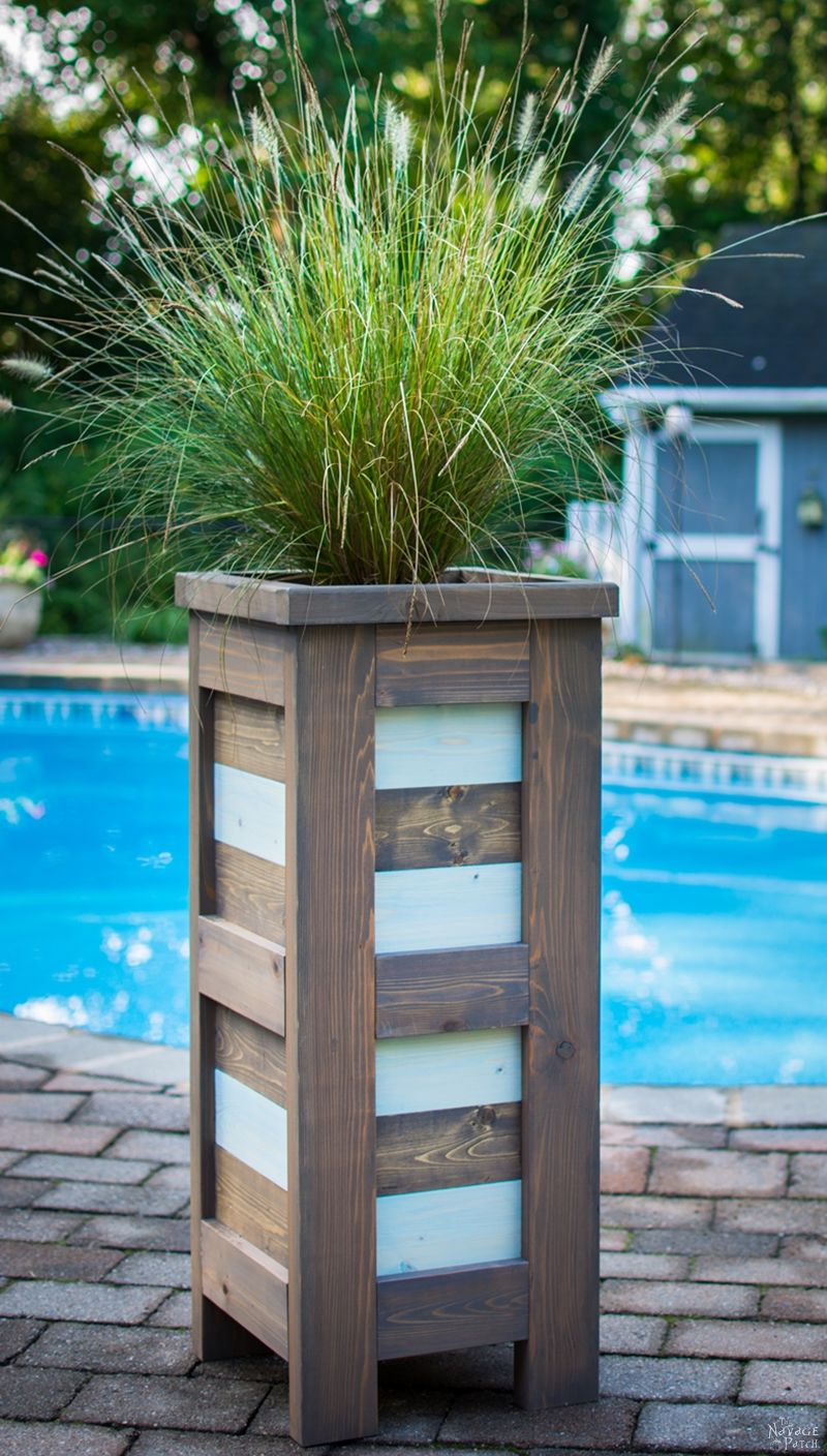 DIY Cedar Planter {with free plans} | How to build an outdoor cedar planter box | #Freeplans for #Woodplanter | DIY coastal style tall and slim planter | How to build a square wood planter | Budget friendly #DIY #planter for the perfect #CurbAppeal | TheNavagePatch.com