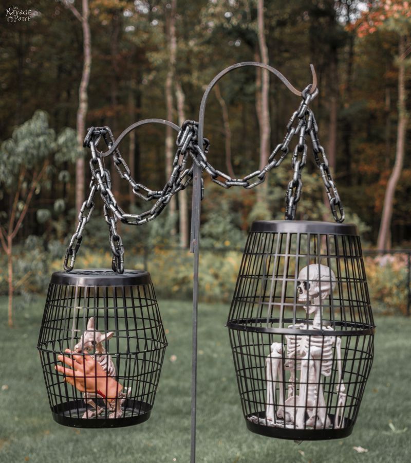  Hanging Cage Halloween Prop | DIY Halloween decor with Dollar store supplies | Dollar Store DIY Halloween prop | Upcycled and Repurposed Halloween decor |#TheNavagePatch #DollarStore #DollarTree #Upcycle #Repurposed #halloweendecorations #halloween #halloweenparty #easydiy #DIY | TheNavagePatch.com