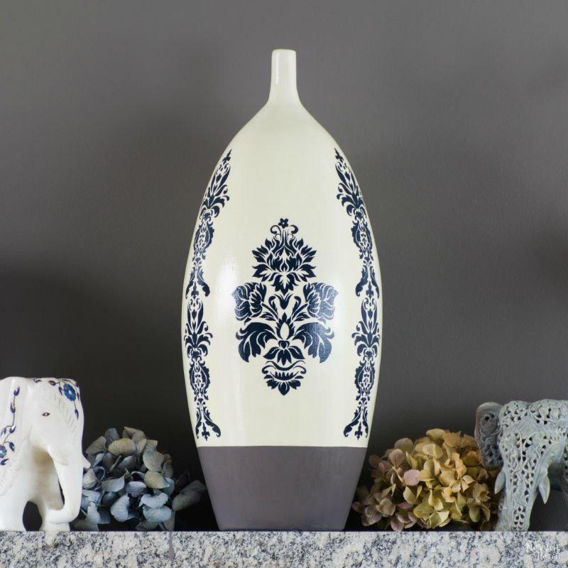 Pottery Barn Inspired Ceramic Vase Makeover | Pottery Barn knockoff | DIY stenciled ceramic vase | Free printable stencil | Free damask stencil | How to stencil ceramic | Homemade chalk paint recipe | How to make chalk paint | Farmhouse style home decor | Easy and budget-friendly crafts | DIY Glazed ceramic vase | Thrift store vase makeover | Before & After | TheNavagePatch.com