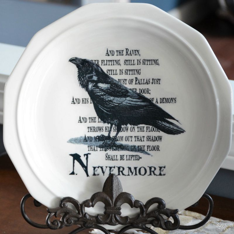 Pottery Barn Inspired Halloween Plates | DIY Halloween decoration | How to image transfer on ceramic | DIY knockoff decor | Free printables for Halloween | DIY image transfer on hard surfaces | Upcycled holiday decoration | #TheNavagePatch #upcycled #diy #Halloween #freeprintable #crafts #mypotterybarn #PBKnockoff #PotteryBarn #Modpodge #easydiy | TheNavagePatch.com