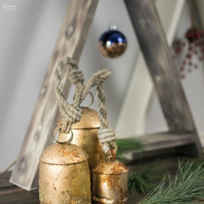 DIY Minimalist Wooden Christmas Tree | The simplest and easiest DIY wooden Christmas tree | How to make a wooden Christmas tree | Easy and budget friendly DIY Christmas decorations | #ChristmasDecor #DIYChristmasdecor #HandmadeChristmas #Christmascrafts #MinimalistHome | TheNavagePatch.com