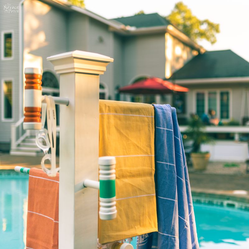 Croquet Mallet Pool Towel Rack | DIY Pool Towel Rack | DIY outdoor towel rack | Upcycled croquet set | Repurposed croquet mallets | DIY towel rack | #TheNavagePatch #DIY #easydiy #Upcycled # Repurposed #HowTo #Outdoor #Summerstyle #PaintedFurniture #Decoart #Decoartproject #myrustoleum | TheNavagePatch.com