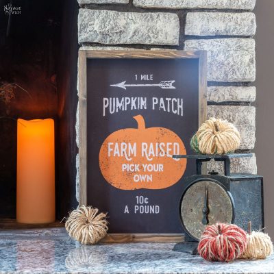 Simple DIY Picture Frame | How to make a DIY picture frame the easy way | How to make a large DIY picture frame for wall art | How to make a farmhouse frame the easy way | #TheNavagePatch #DIY #feasydiy #diy #homedecor #DIYfurniture #HowTo #farmhouse #industrialdecor #Farmhousestyle | TheNavagePatch.com