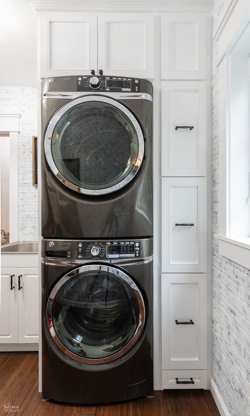 Laundry Room Makeover Reveal | Small laundry room ideas on a budget | Modern farmhouse style laundry room ideas | Laundry room combined with mudroom | Small space laundry room storage ideas | DIY projects list for a small laundry room makeover | Laundry Room cabinets with Dog Feeding Station | How to organize a laundry room | Free Laundry room printables | #TheNavagePatch #diy #Laundry #organization #beforeafter #HowTo #remodel #diyfurniture #makeover | TheNavagePatch.com