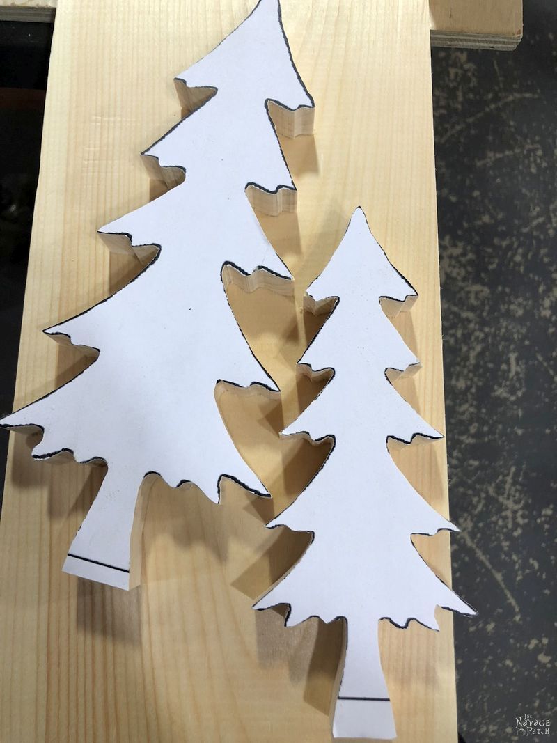 DIY Wood Alpine Tree with Jingle Bells | DIY Wooden Jingle Bell Trees with free tree pattern | How to make a wooden tree | DIY rustic wooden Christmas tree | #TheNavagePatch #easydiy #Christmas #Upcycled #DIY #freeprintable #treetemplate #treepattern #Holidaydecor #DIYChristmas #Christmascrafts #DIYHomedecor #Holidays #Alpinetree #Christmastree | TheNavagePatch.com