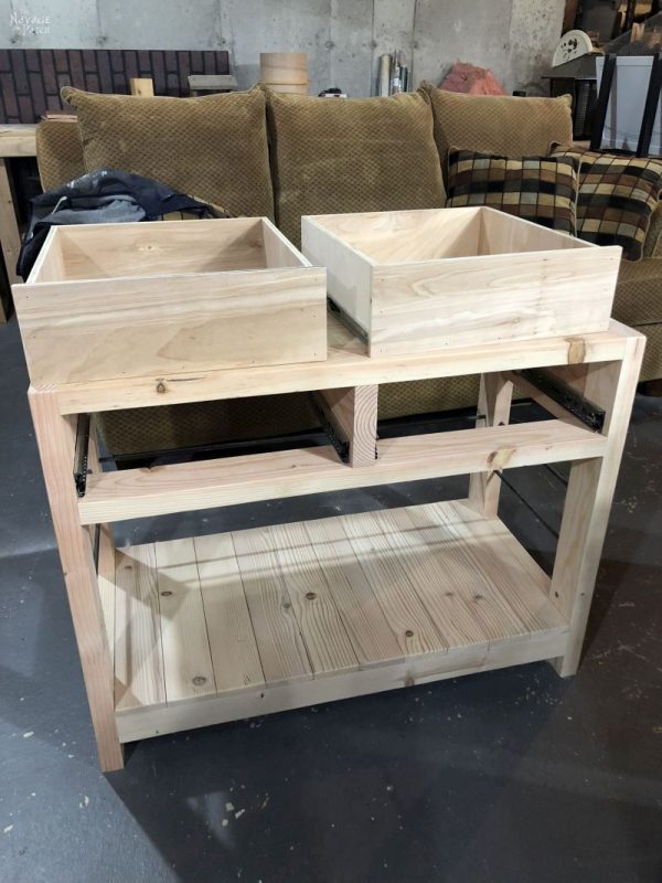 DIY Rustic Console Table with Free Plans! - The Navage Patch