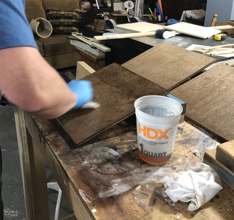 wiping varnish on stained plywood