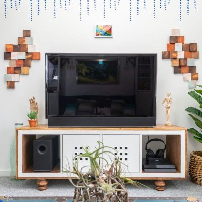 Teen Bedroom Makeover Reveal | TheNavagePatch.com