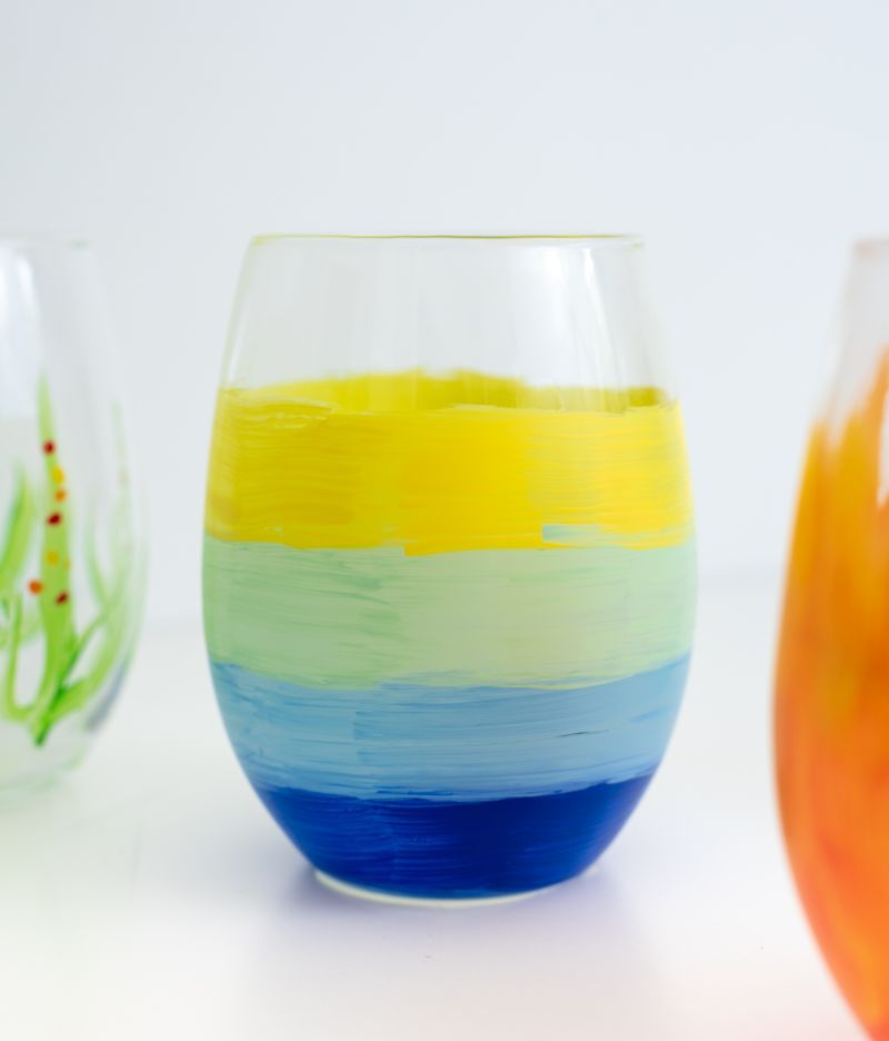 https://www.thenavagepatch.com/wp-content/uploads/2019/06/DIY-Painted-Wine-Glasses-F011.jpg