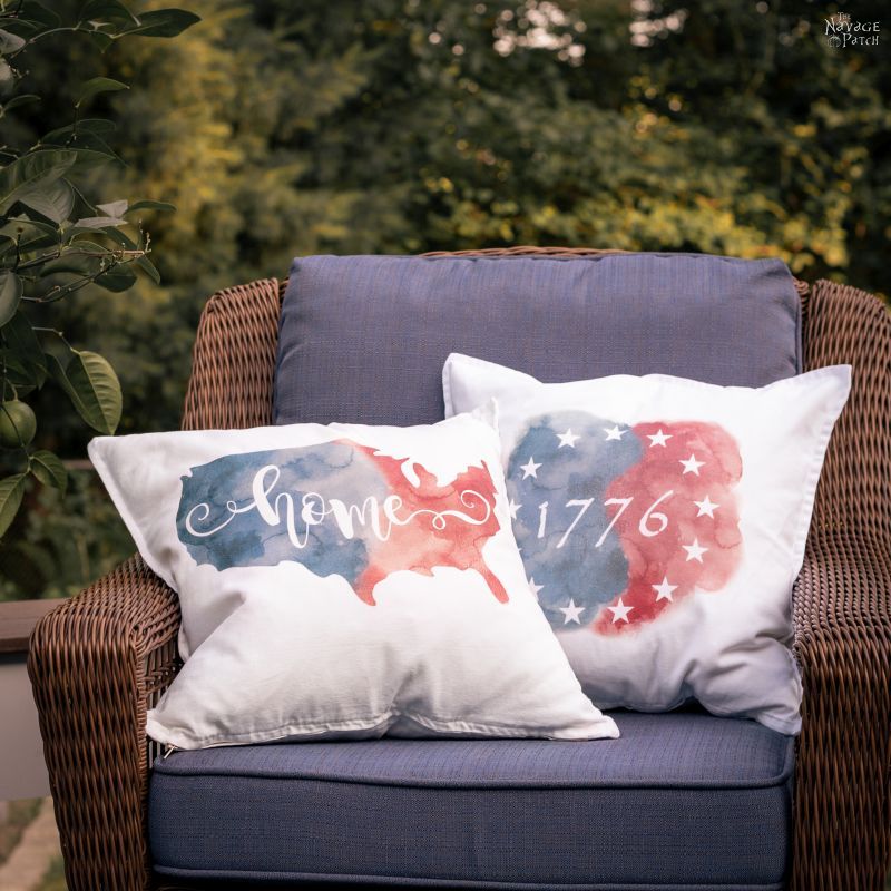 Easy DIY Patriotic Pillows | TheNavagePatch.com