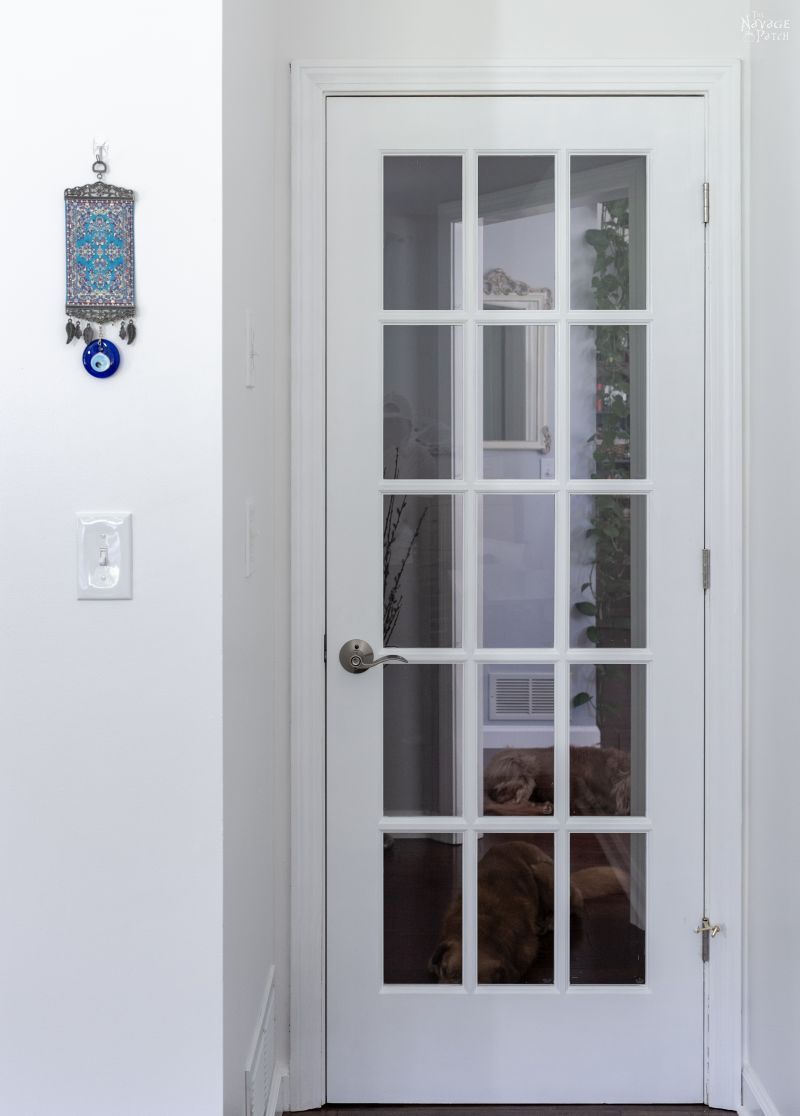 How to Paint French Doors the Easy Way | TheNavagePatch.com