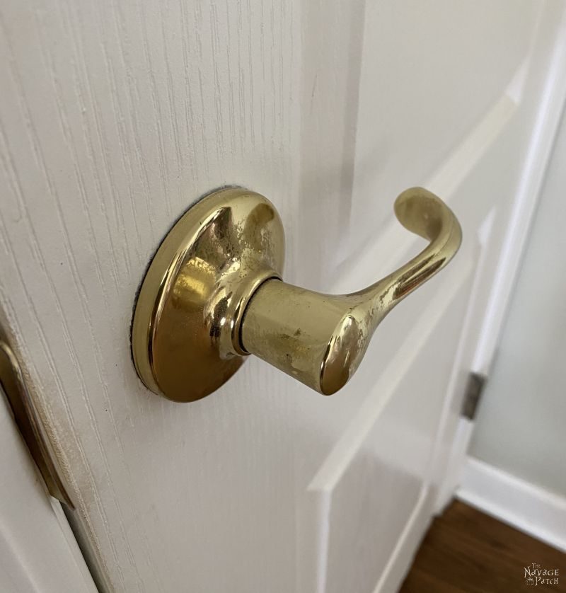 How To Spray Paint Door Knobs Without Sanding The Navage Patch - What Kind Of Paint Can You Use On Brass