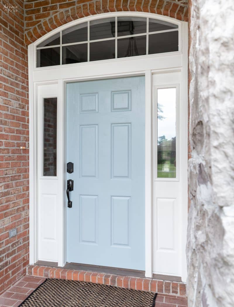 How to Paint a Front Door (and Repair it too) - TheNavagePatch.com