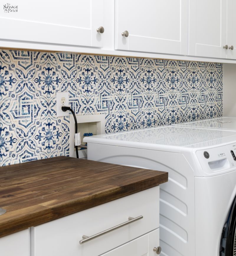 DIY Wallpaper Backsplash - TheNavagePatch.com