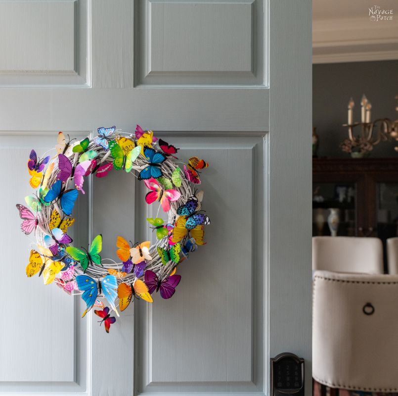 DIY Butterfly Wreath - TheNavagePatch.com