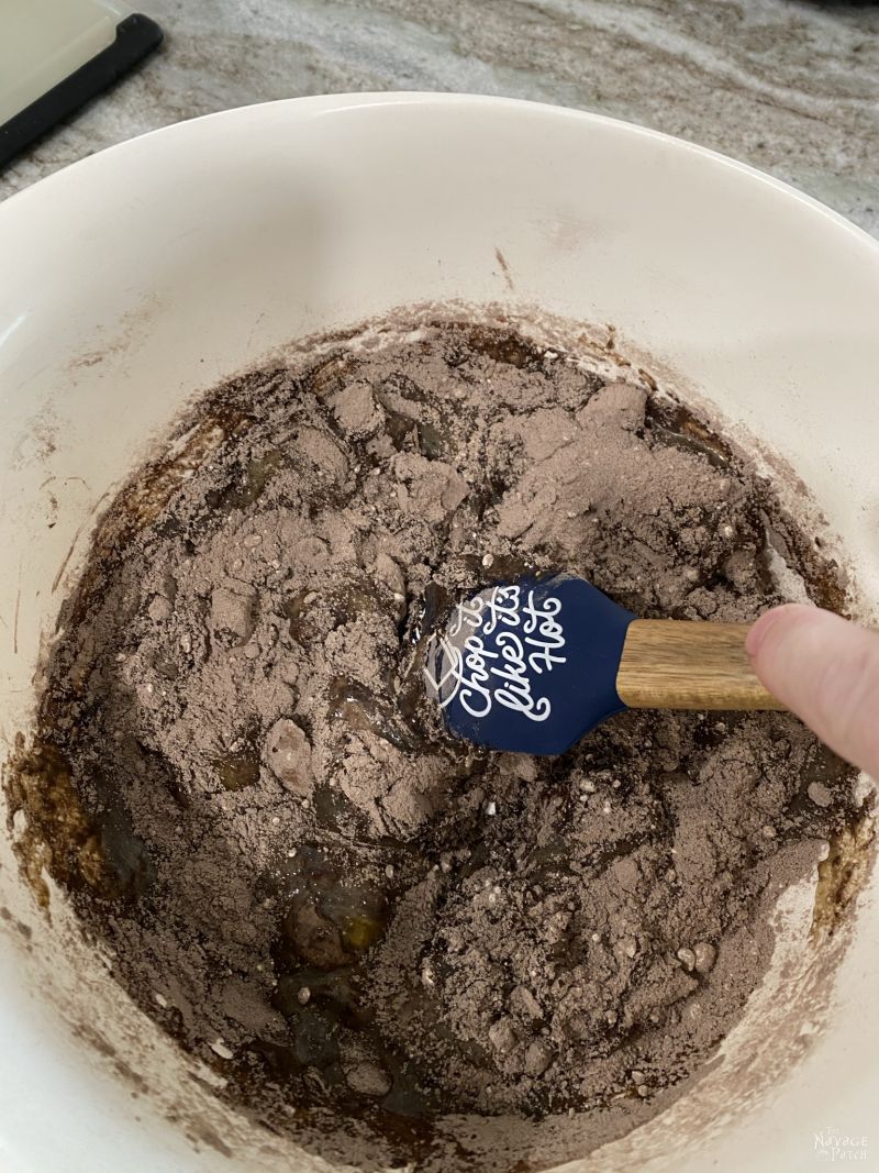 mixing wet and dry ingredients