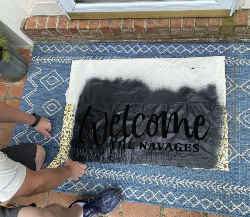 DIY Personalized Door Mat, Easy & Cheap!