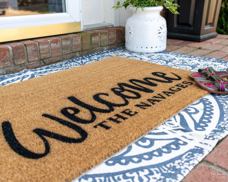 DIY Personalized Door Mat, Easy & Cheap!