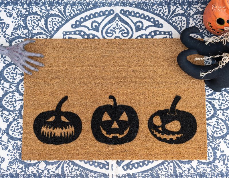 DIY Personalized Door Mat – TheNavagePatch.com