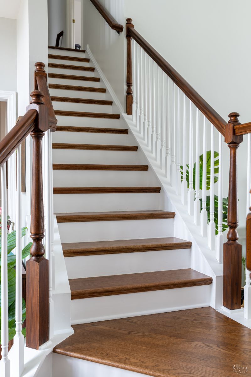 Painting Stair Risers - how to make clean lines - TheNavagePatch.com