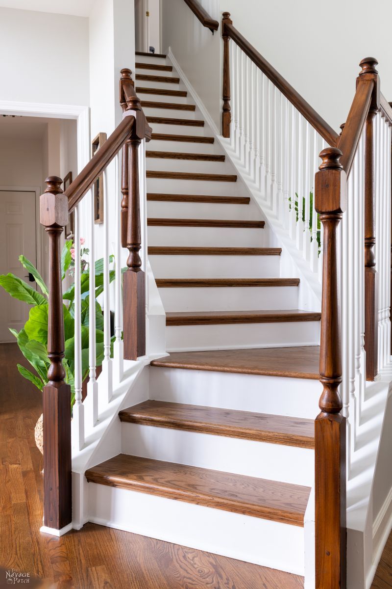 Painting Stair Risers - how to make clean lines - TheNavagePatch.com