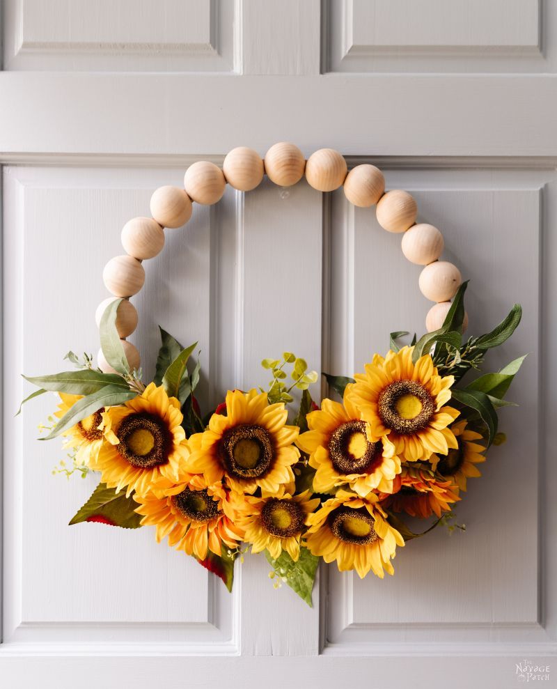 DIY Fall Bead Wreath - TheNavagePatch.com