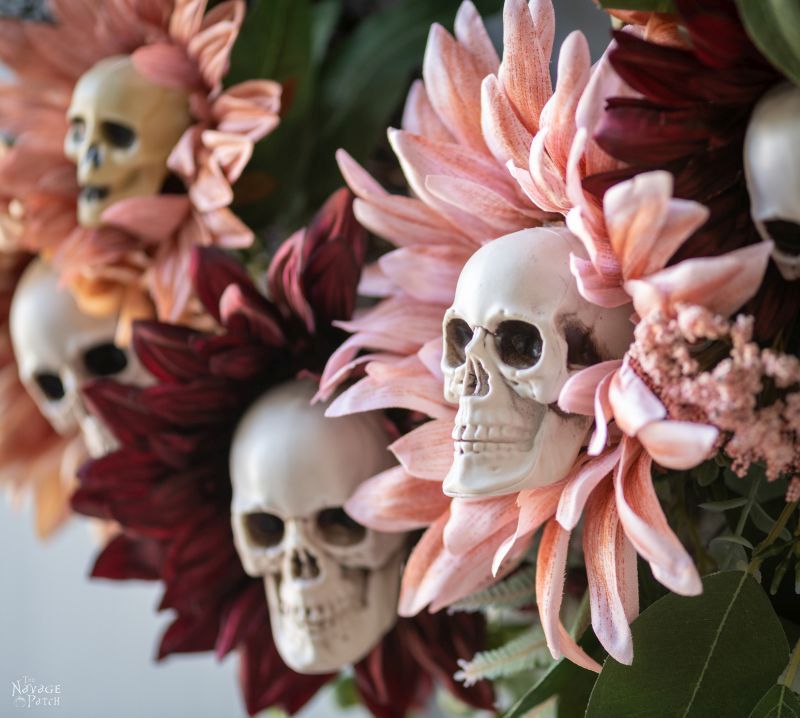 DIY Skull Sunflower Wreath - TheNavagePatch.com