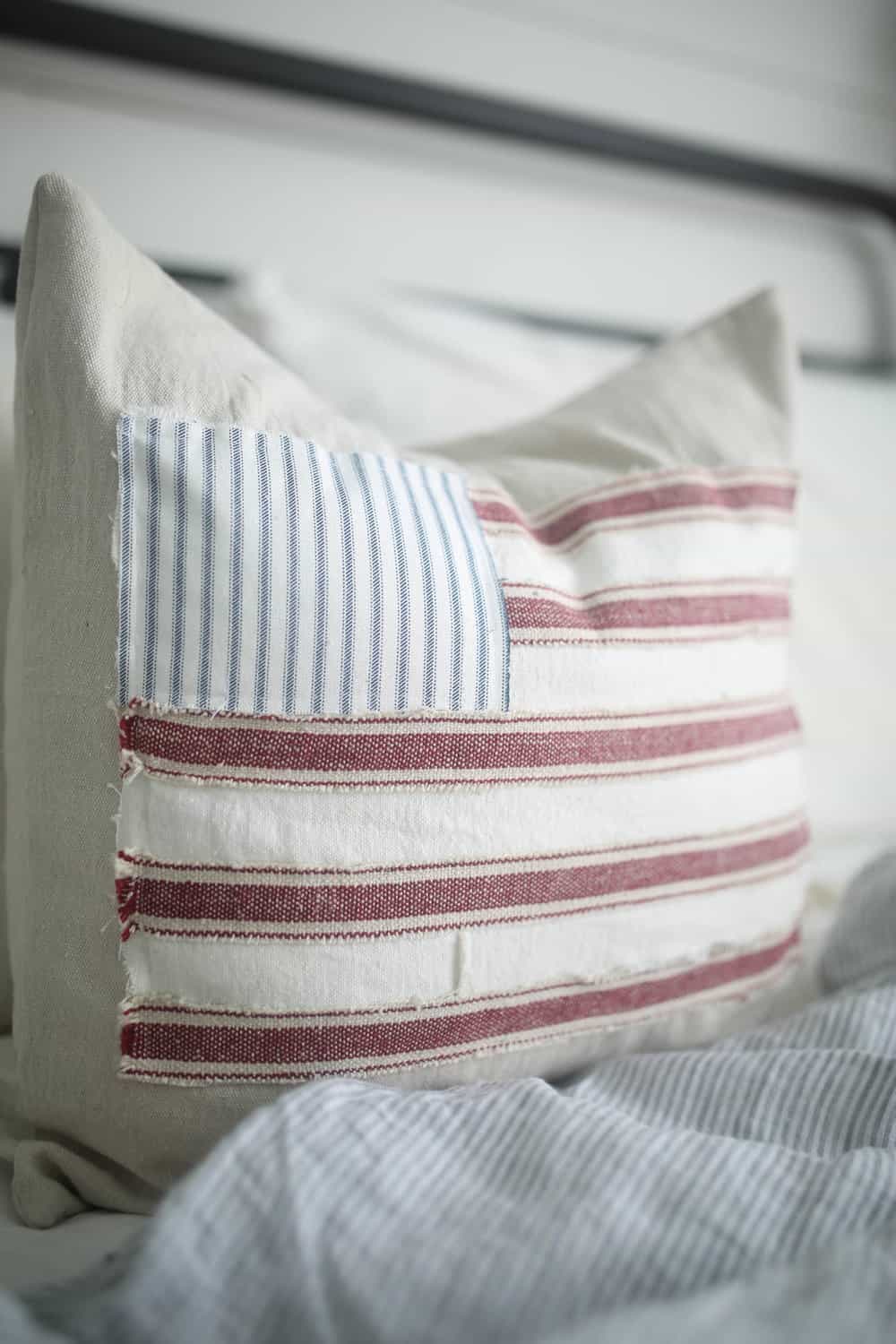 DIY 4th of July Scrappy Flag Pillow Cover - Best DIY 4th of July Decorations - The NavagePatch.com