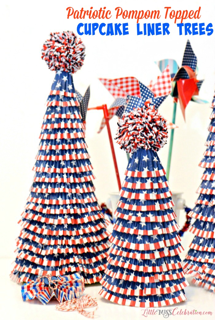 DIY 4th of July Cupcake Liner Trees - Best DIY 4th of July Decorations - The NavagePatch.com