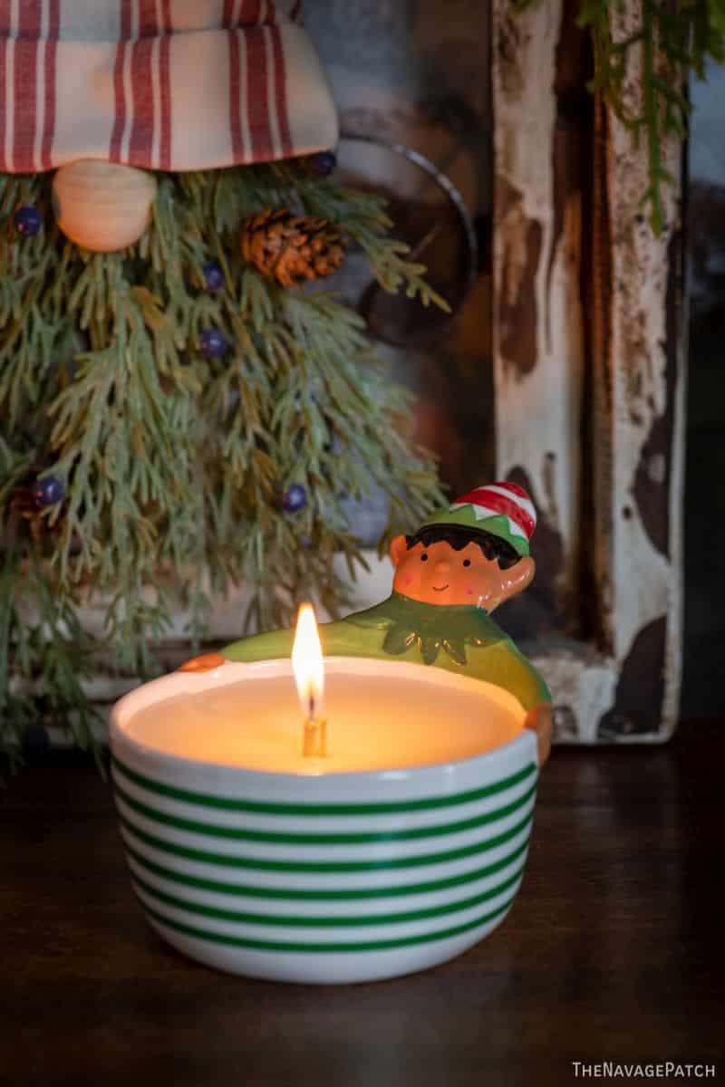 Easy DIY Christmas Candles by TheNavagePatch.com