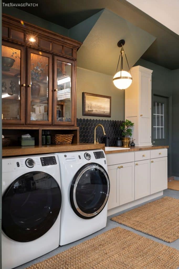 Laundry Room Makeover Reveal (ORC Spring 2023 Week 8) - The Navage Patch