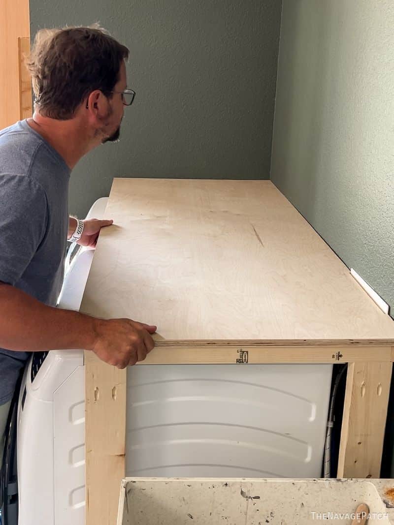 man installing a wd counter