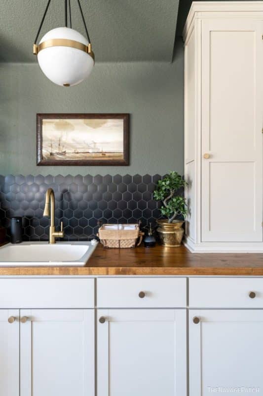 Laundry Room Makeover Reveal (ORC Spring 2023 Week 8) - The Navage Patch