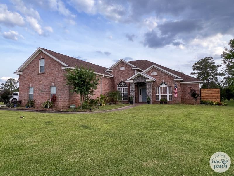 before picture of a brick house