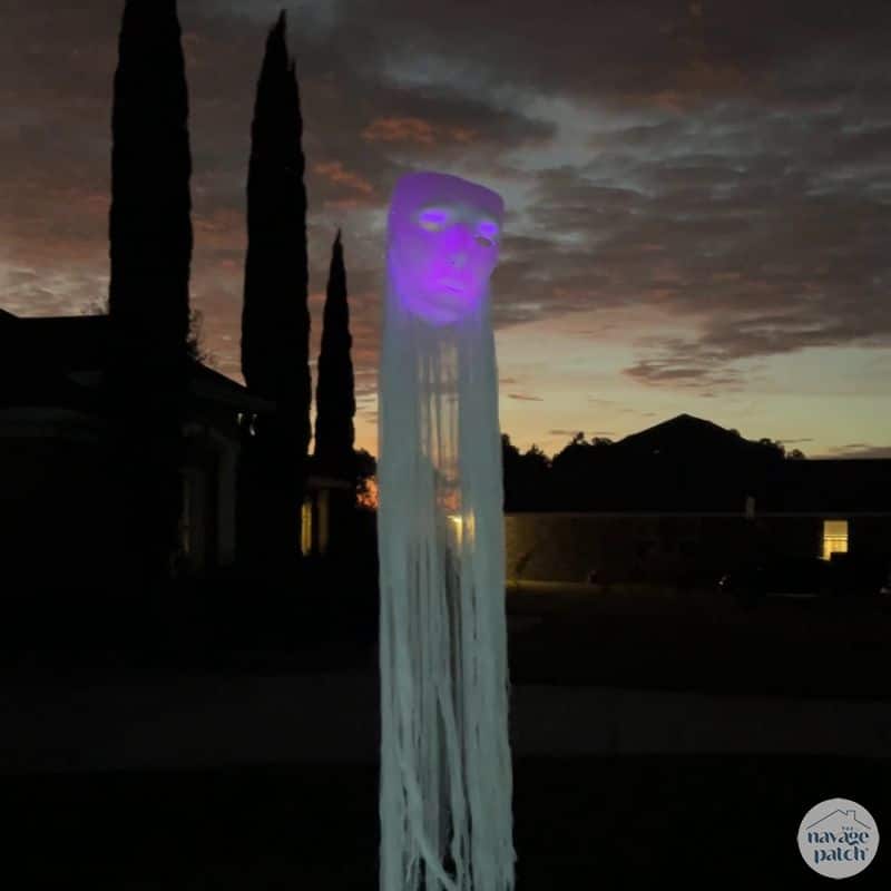 Easy DIY Floating Glowing Ghosts by TheNavagePatch.com