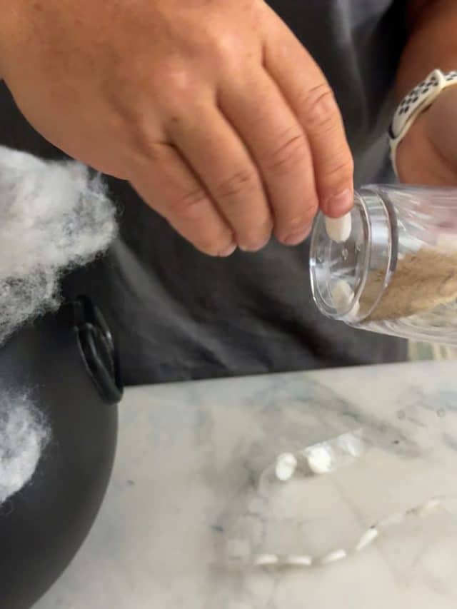 Step Cauldron How to Make an Easy Self-Stirring Cauldron